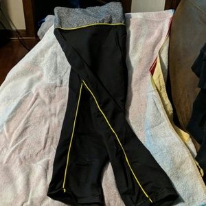 Spandex crop pants